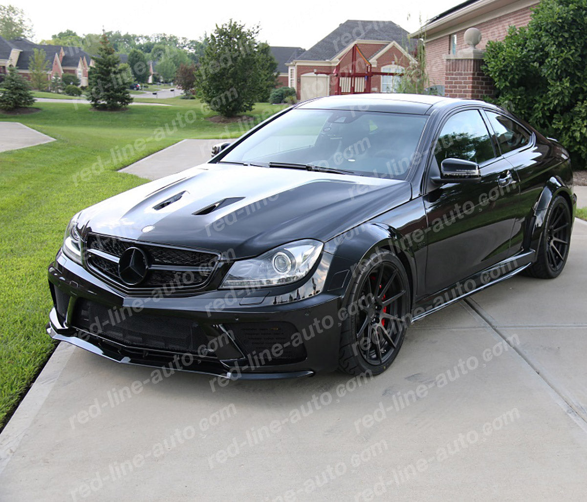 Facelift AMG C63 S W204 Saloon A204 Coupe S204 Estate Single-bar Grille, Gloss Black